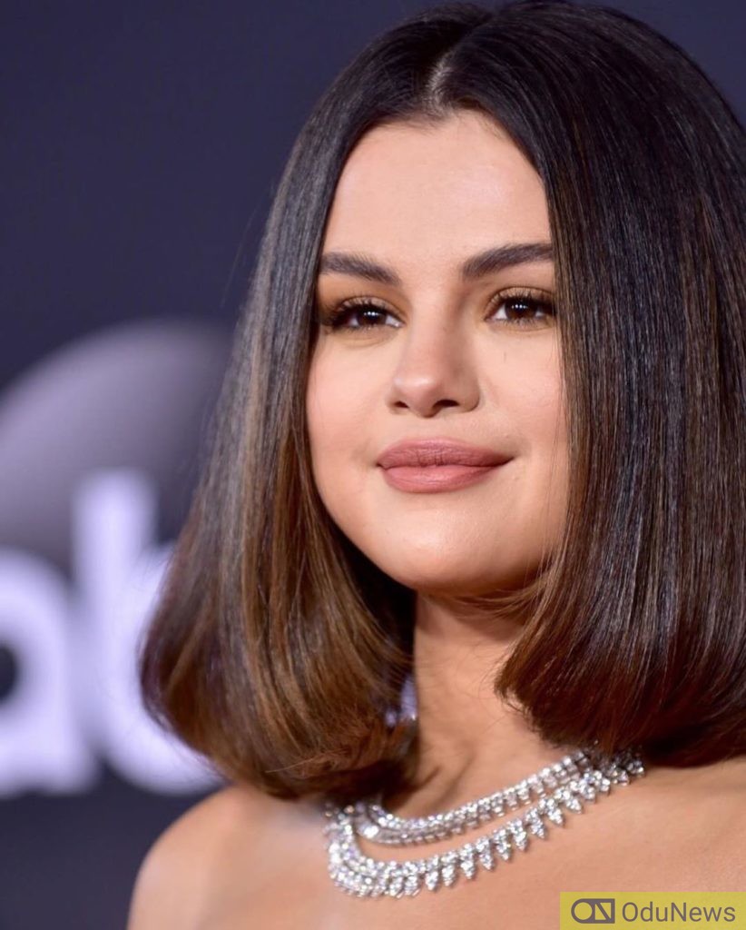 Selena Gomez Lauds Demi Lovato's Grammy Performance  