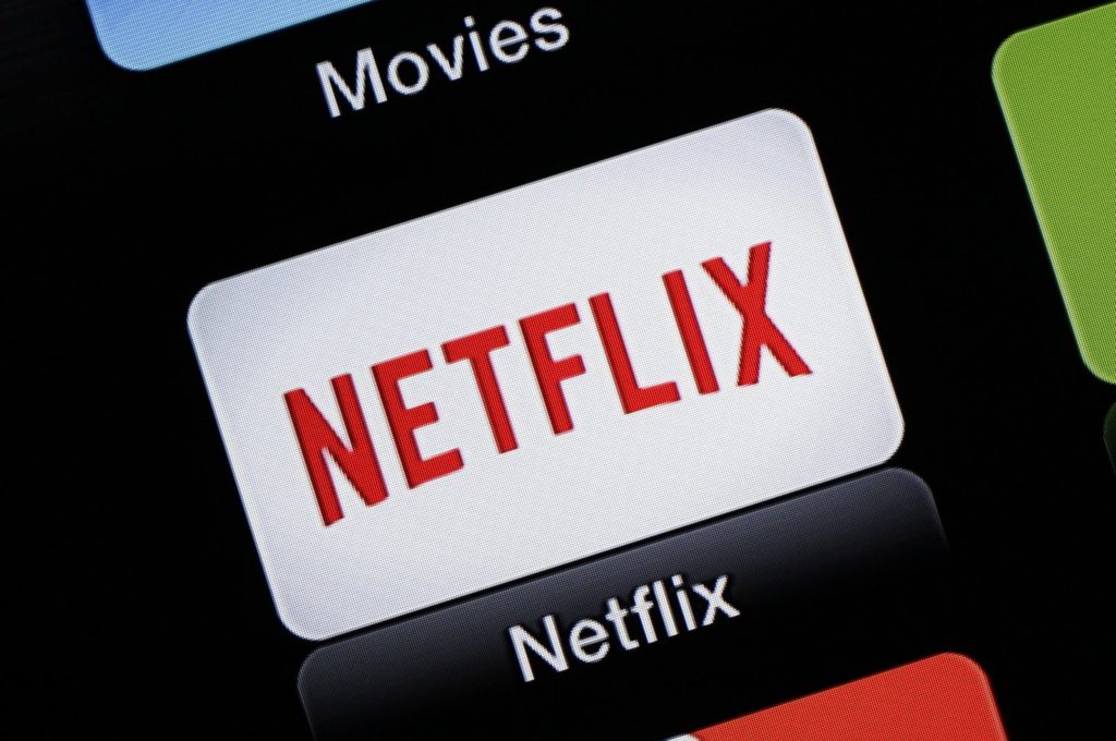 Netflix, YouTube Lower Video Quality To Reduce Network Congestion  