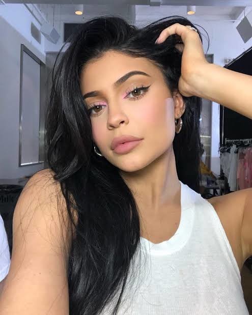 Kylie Jenner Acquires $36.5 Million Estate In Los Angeles  