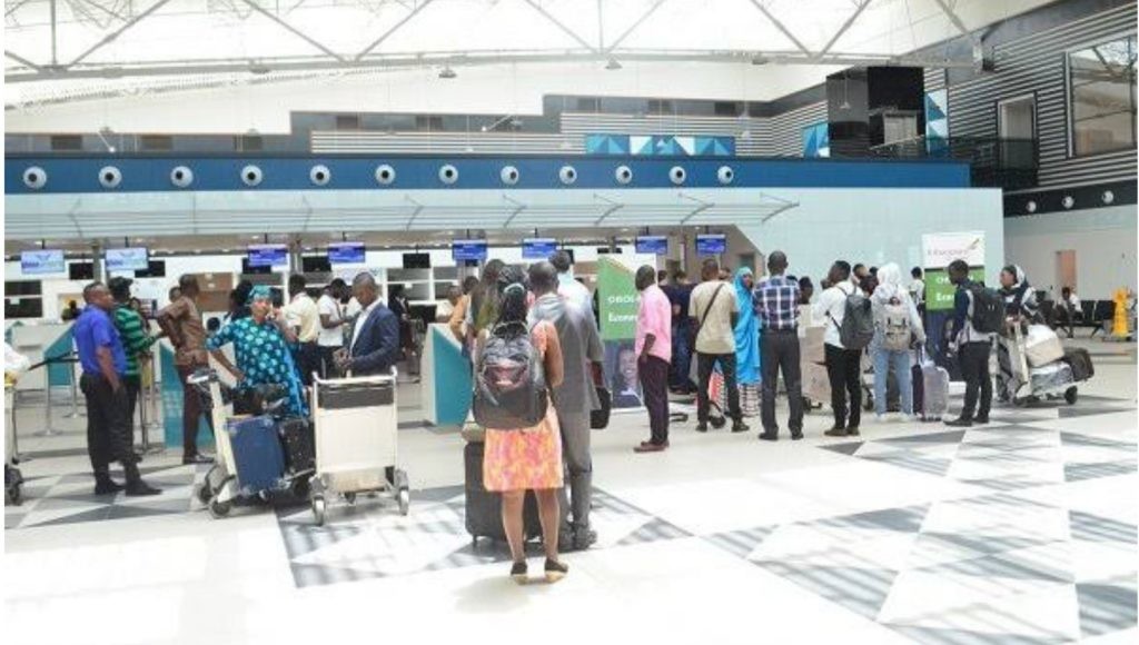 COVID-19: 160 Nigerians Evacuated From US Land In Abuja  