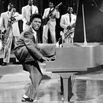 Little Richard, Rock n Roll Pioneer, Dies At 87  