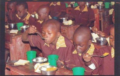 Home Feeding Of Schoolchildren: Can It Work?  