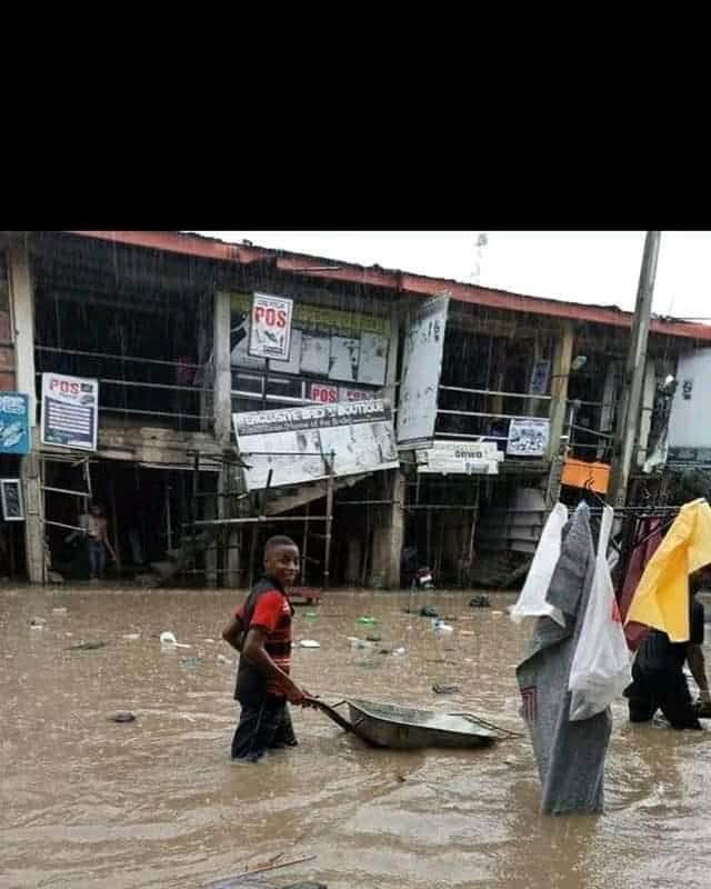 Twitter Users Knock Abia Governor, Ikpeazu, Over 'Very Dirty Aba Environment'  