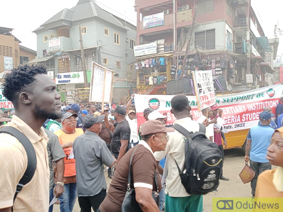 Large Turnout As NLC Protest Against Fuel Hike, ASUU Strike [PHOTOS]  