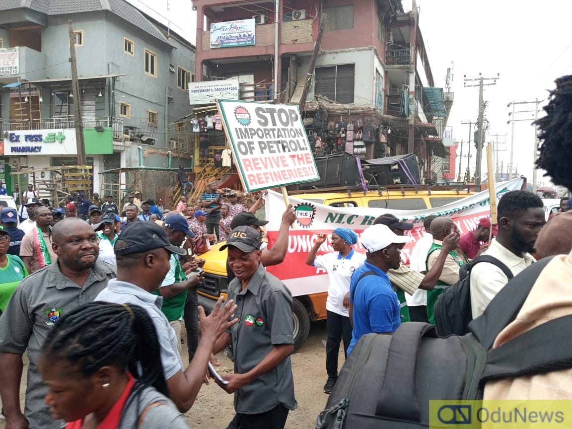 Large Turnout As NLC Protest Against Fuel Hike, ASUU Strike [PHOTOS]  