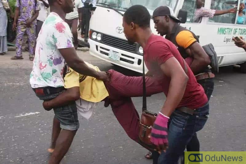 Keke Marwa Operators Clash With LASTMA Officials In Ojota  