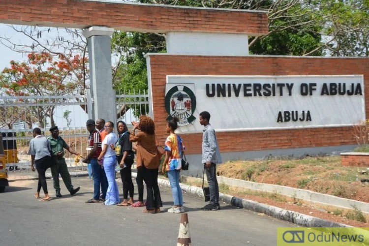 University of Abuja Non-Academic Staff Protest Over Unpaid Salaries  