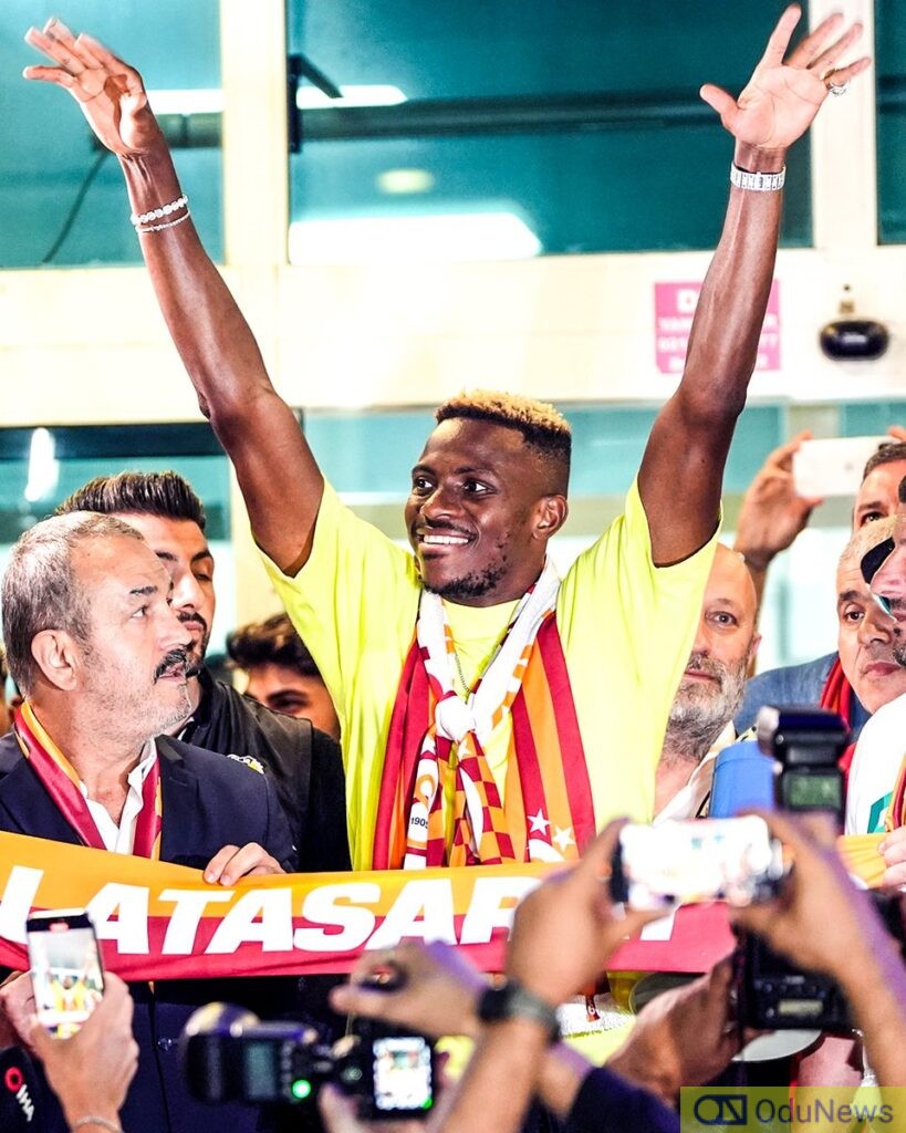 Victor Osimhen Receives Warm Welcome from Galatasaray Fans After Loan Move  