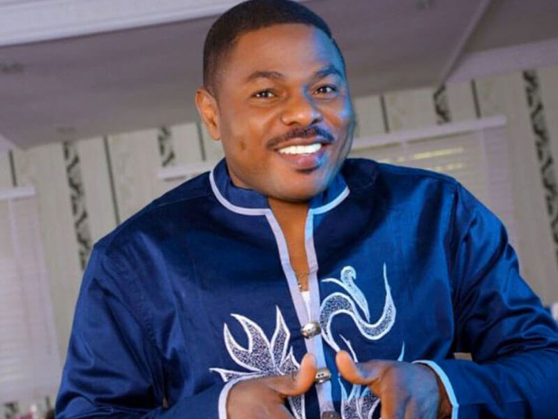Lovely Photo Of Yinka Ayafele And His Triplets