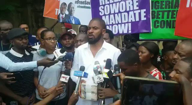 They Offered Us N1m At Gunpoint To End #FreeSowore Protest - Deji Adeyanju