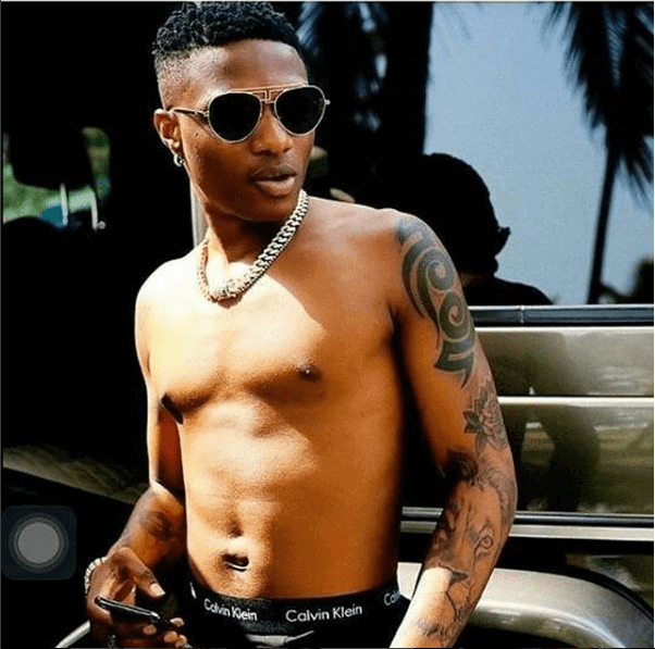 Wizkid Shows Off Expensive Diamond Jewelry Collections