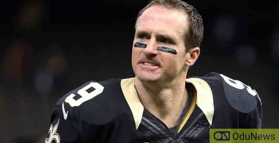 TRENDING: Drew Brees Makes History By Achieving Major NFL Record
