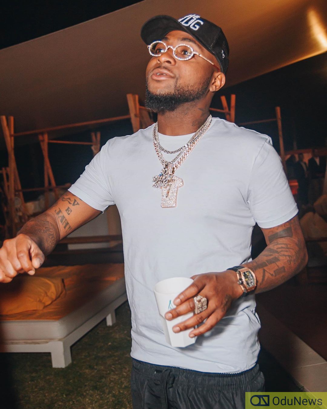 Fans React To Hilarious Video Of Davido In Church