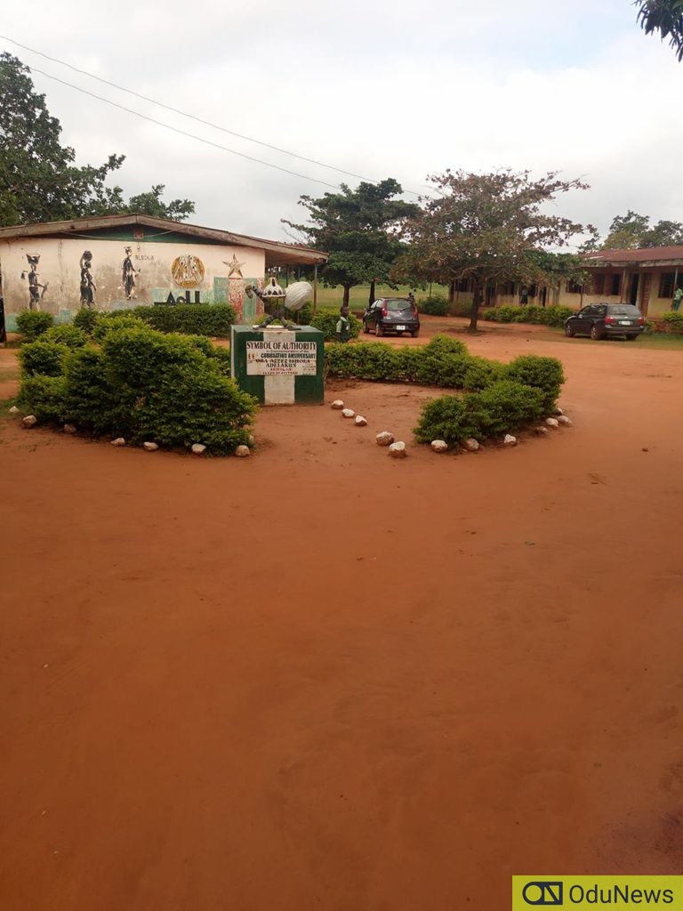 In Ayetoro School Ogun state, Five Female Secondary Students Rape Biology Teacher To Coma,
