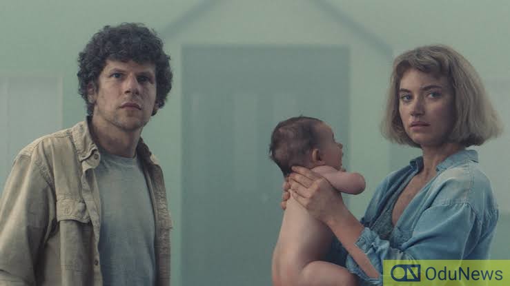 Jesse Eisenberg & Imogen Poots Lose Their Senses In ‘Vivarium’ Trailer
