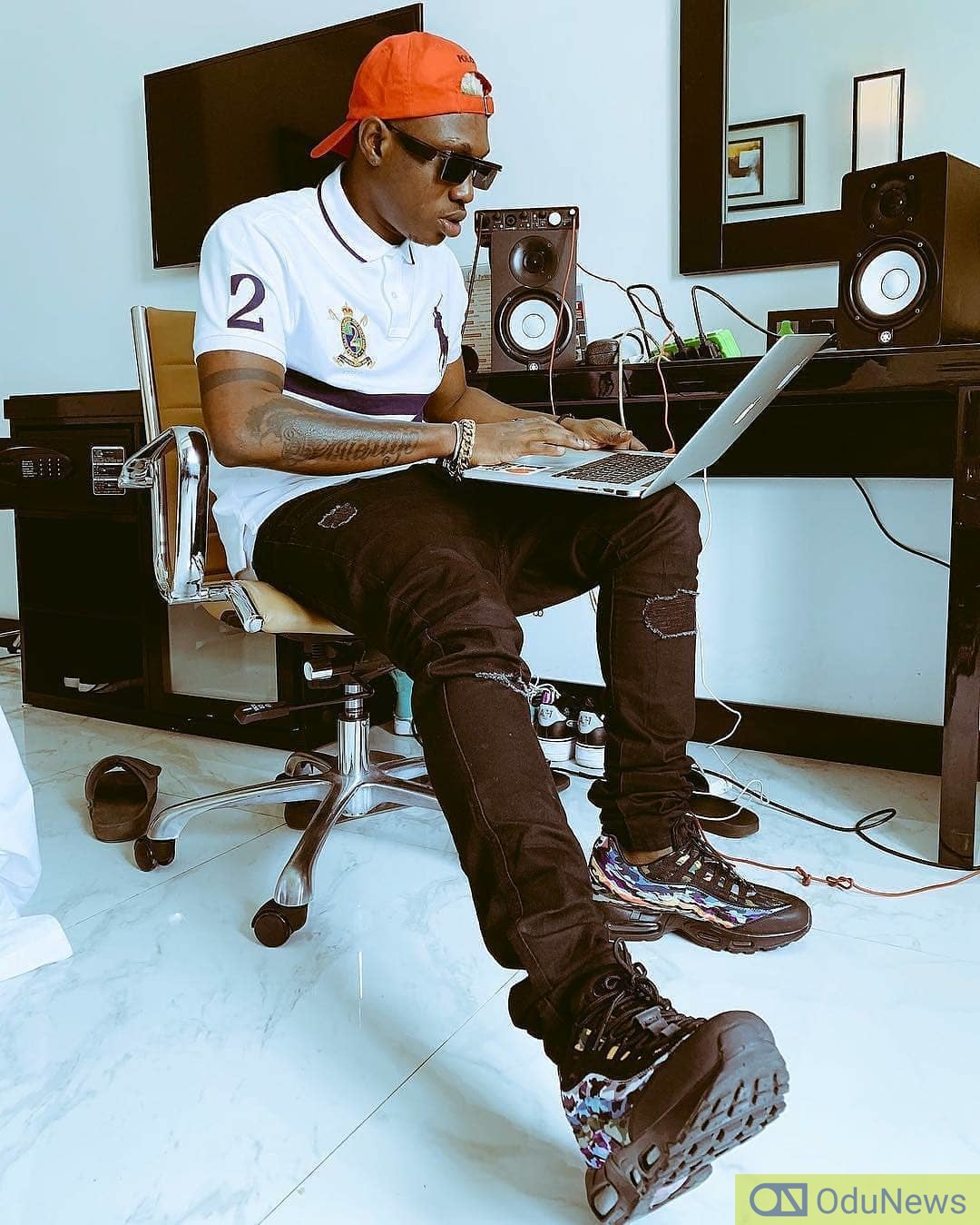 ‘Olamide Is Better Than Many Pastors’ – Zlatan