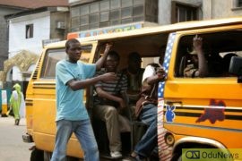Lady Exchange Blows With Conductor Over 10 Naira Change  