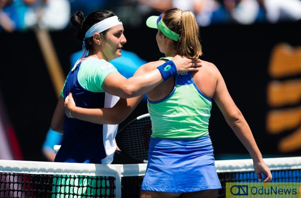 JUST IN: Sofia Kenin Beats Garbiñe Muguruza To Win Australian Open final