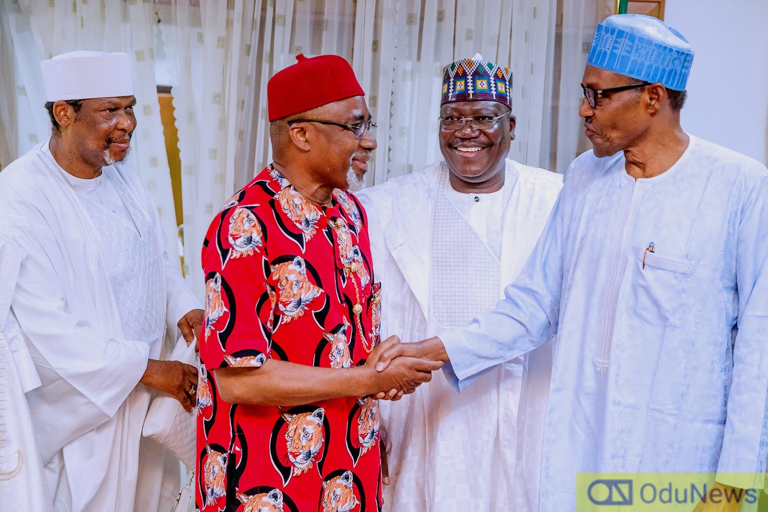$22.7bn Loan: South East Senators Meet Lawan, Gbajabiamila Over Exclusion Of Zone