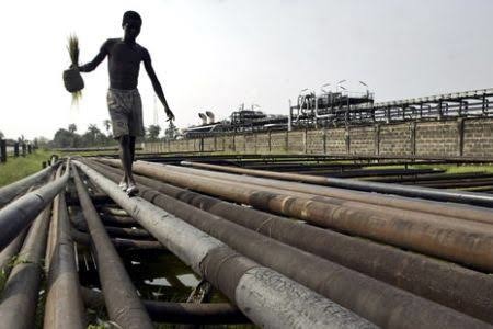 Lagos Pipeline Leakage: NNPC Shutdown Supply, Deploy Excavators From Mosimi