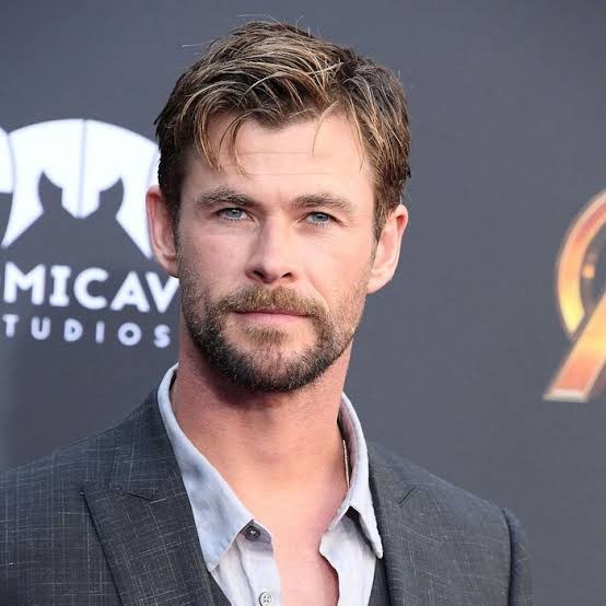 Why I Live In Australia, Not Hollywood - Chris Hemsworth  