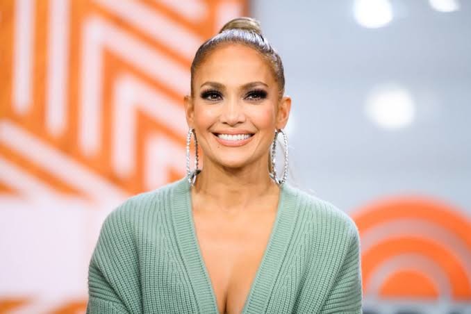 Jennifer Lopez Set To Play A Drug Baroness In 'The Godmother'  