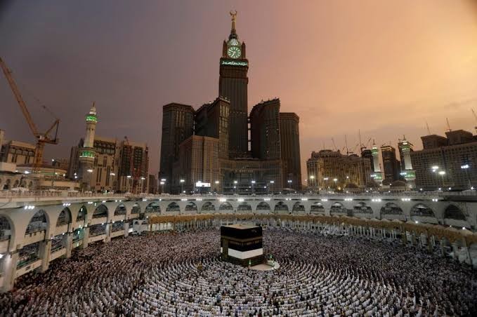 Saudi Arabia Imposes 24-Hour Curfew In Mecca, Medina  