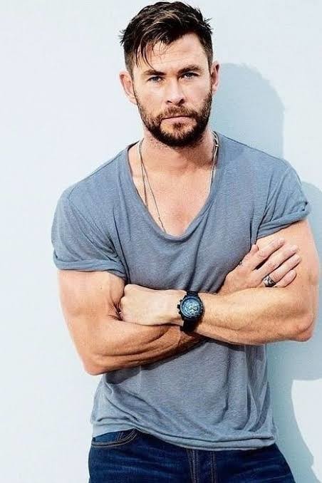 Why I Live In Australia, Not Hollywood - Chris Hemsworth  