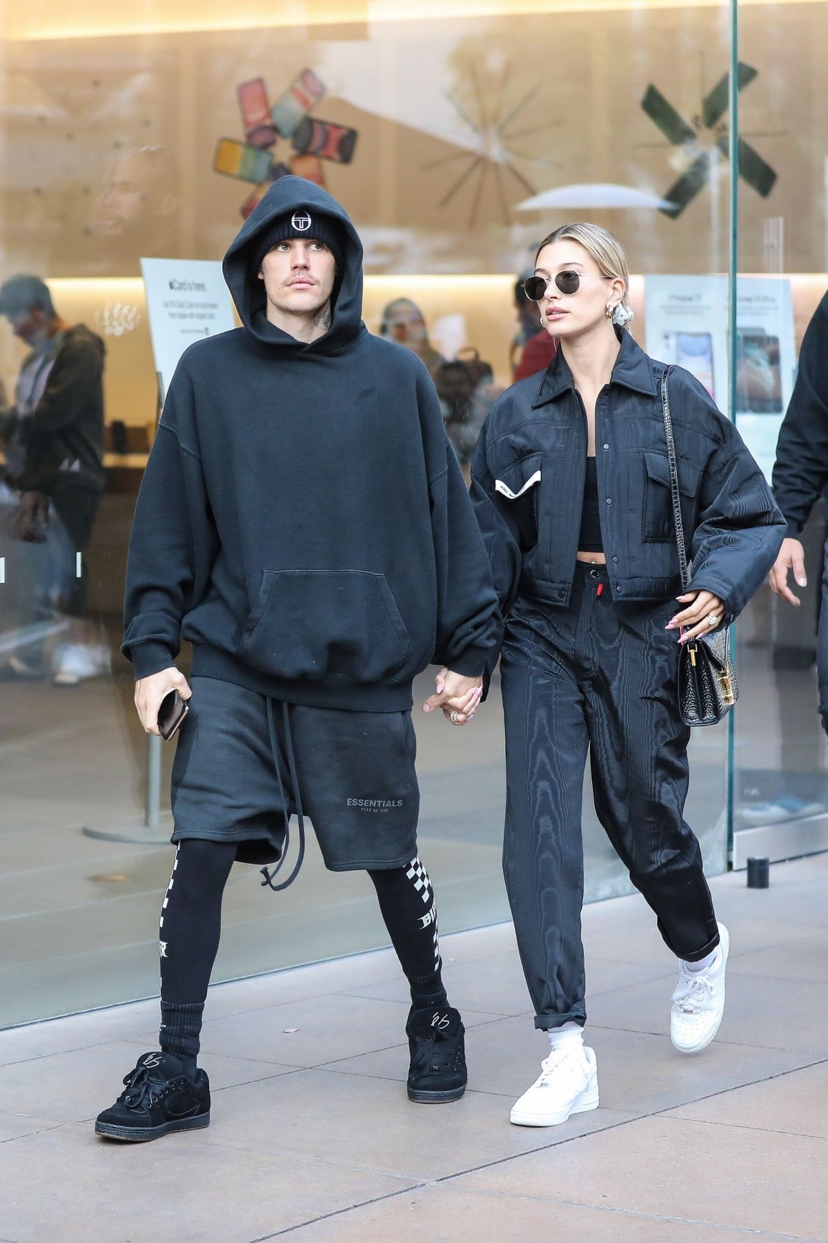 Justin Bieber & Wife Hailey Reveal Their Struggles With Adult Acne