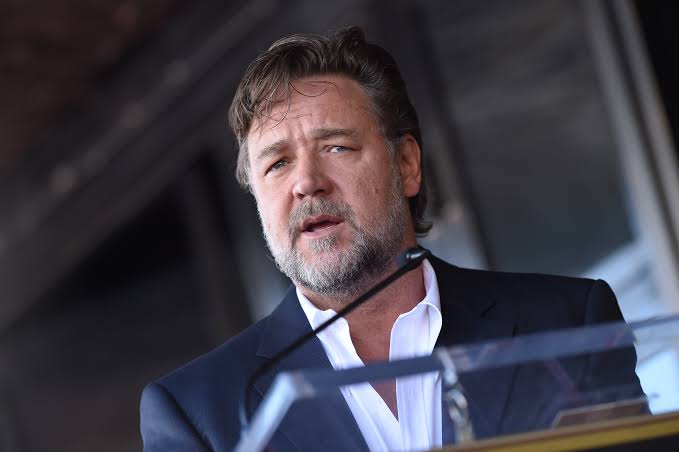Russell Crowe To Play A Mobster In ‘American Son’