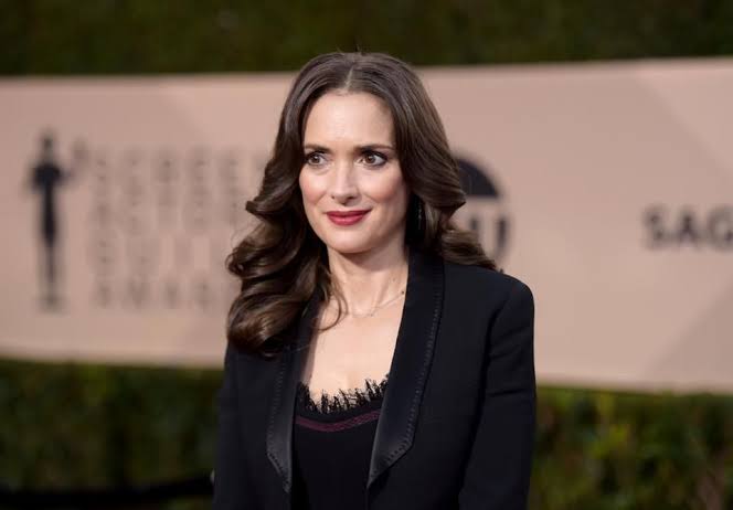 Johnny Depp: Winona Ryder & Vanessa Paradis Defend Actor Over Abuse Allegations  