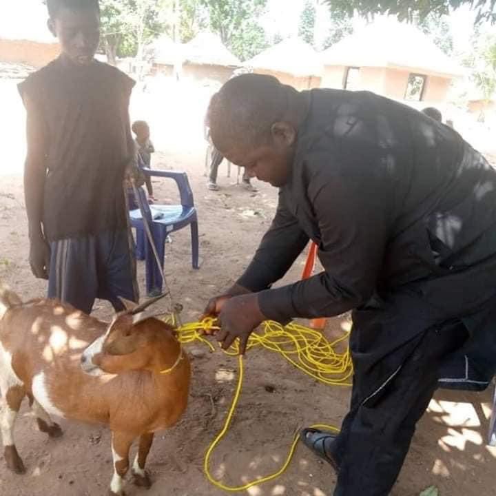 Politician Donates Ropes To Benue Communities To 'Tie Goats'  