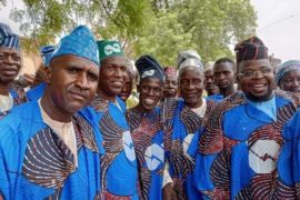 Drama As Kano APC Members Don Ankara With Tinubu's Emblem After Amaechi's Visit [PHOTOS]  