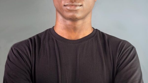 Bolade Akinniyi Calls for Mentorship Culture for the Next Generation of Software Developers