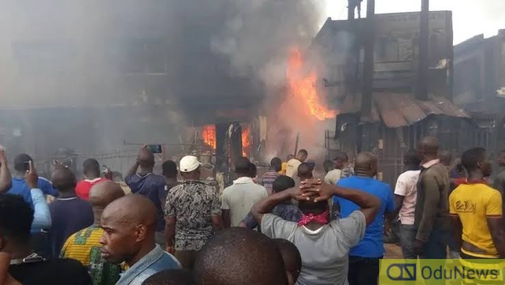 Fire Razes Popular "Singer Market" In Kano  