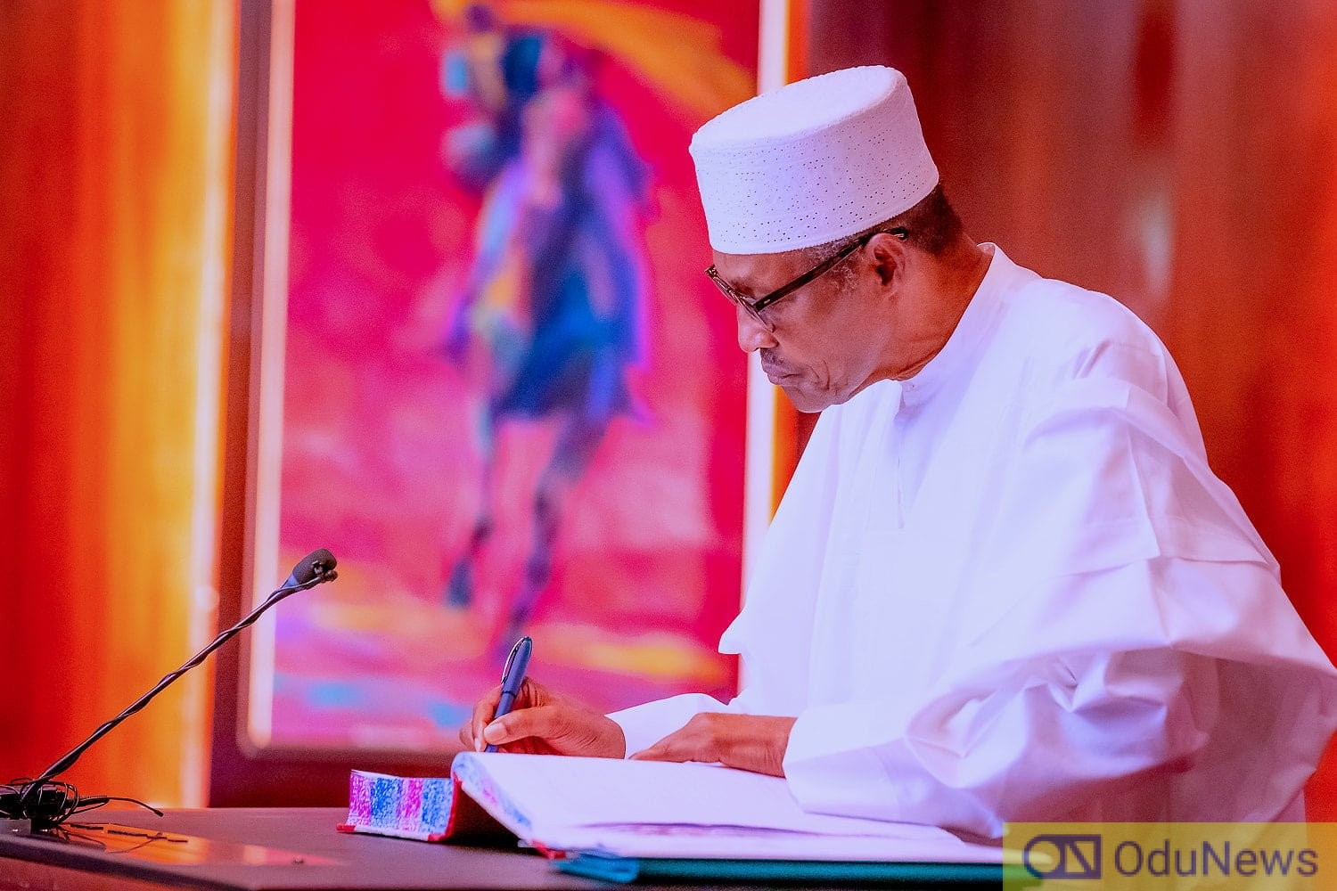 Buhari Appoints 33 Directors In Aviation Agencies Days To End Of Tenure  