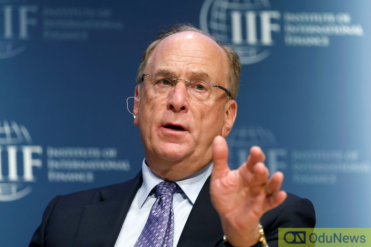 BlackRock Founder Larry Fink Foresees AI as Solution to Productivity