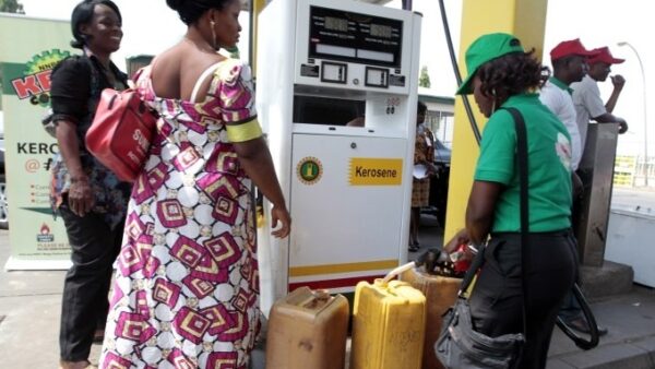 Nigerian Oil Marketers Warn of Potential Petrol Price Surge Above ₦700 per Litre