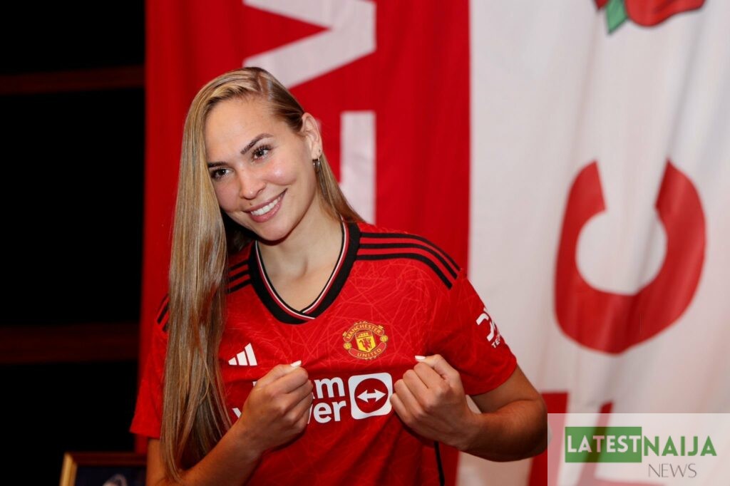 Irene Guerrero Joins Manchester United in Pursuit of WSL Glory  