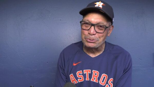 Reggie Jackson Reflects on Painful Memories at Negro Leagues Tribute Game