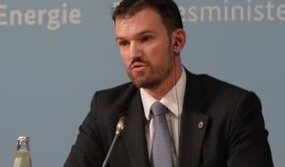 Donald Trump Appoints Jamieson Greer as Trade Representative, Renews Tariff Push