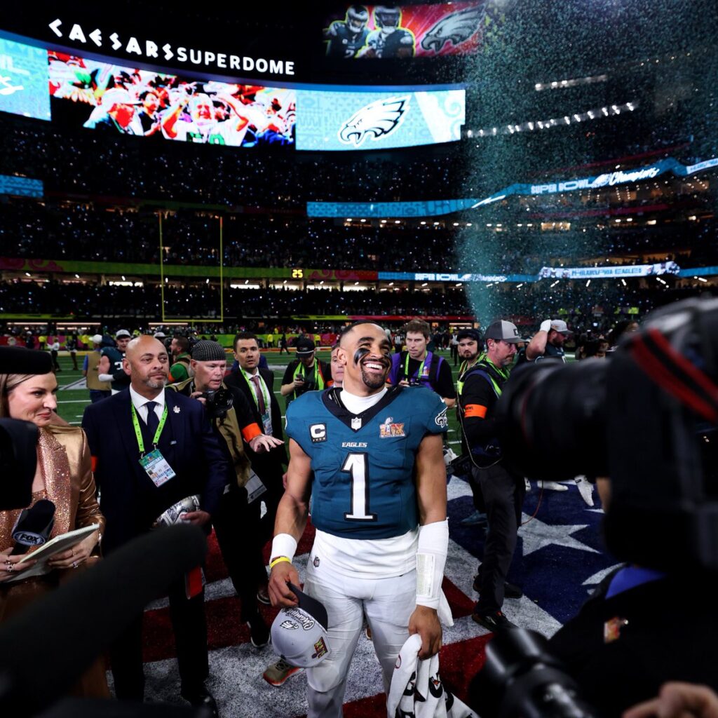 Jalen Hurts, Eagles Crush Chiefs to Win Super Bowl in Dominant Fashion  