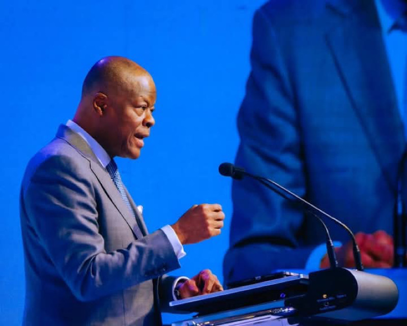 Nigerian finance minister economic policy meeting