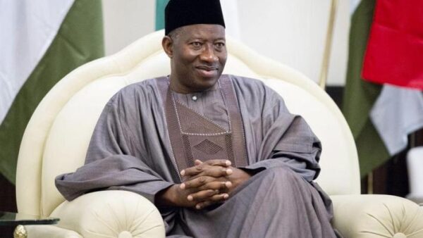 Group attacks Atiku over comments on Jonathan’s experience