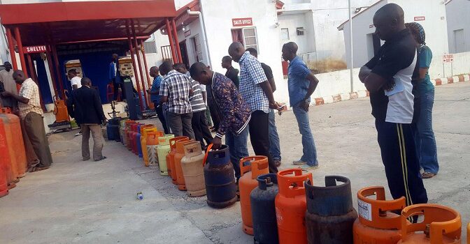cooking gas cylinder kitchen stove