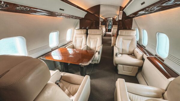 Nigerian man flies private jet on budget, reveals exact cost