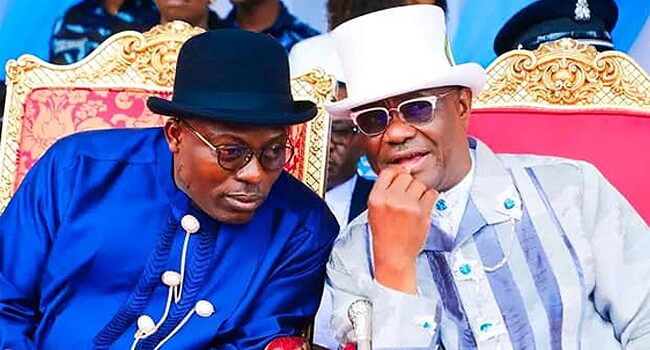 Nigerian government officials politics conflict