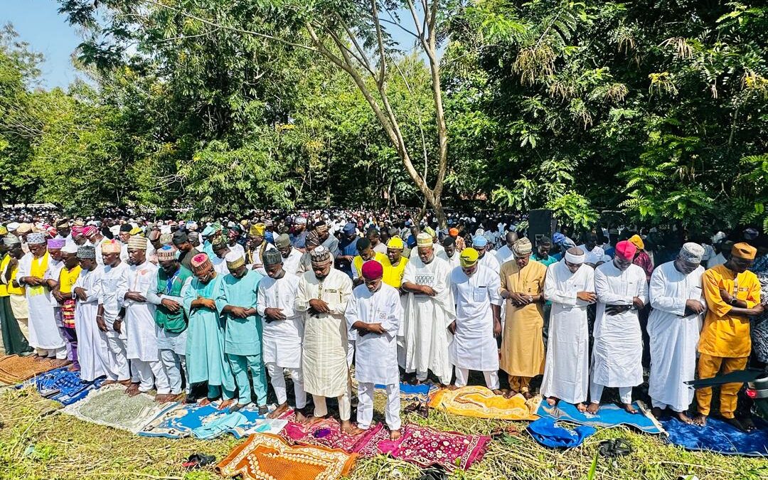 religious leaders prayer gathering outdoor