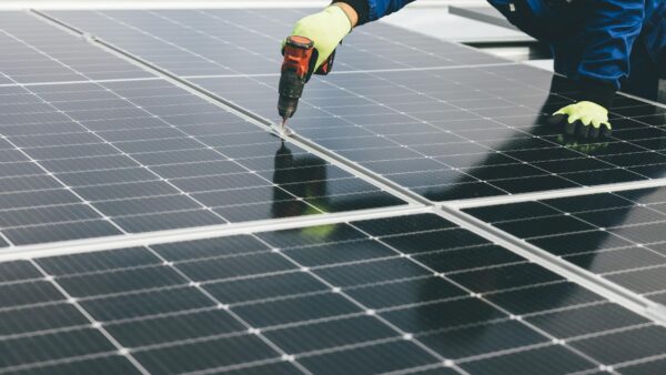 19-year-old founder builds solar tech to extend panel lifespan