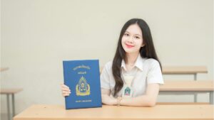 UI graduate shares first-class anthropology result, hunts scholarship